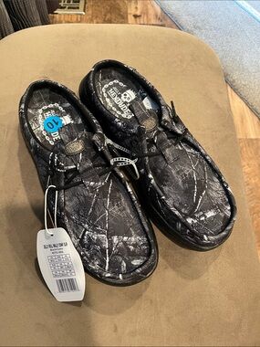 Hey Dude Men’s Jelly Roll Wally Black/Camo Slip-On Loafers